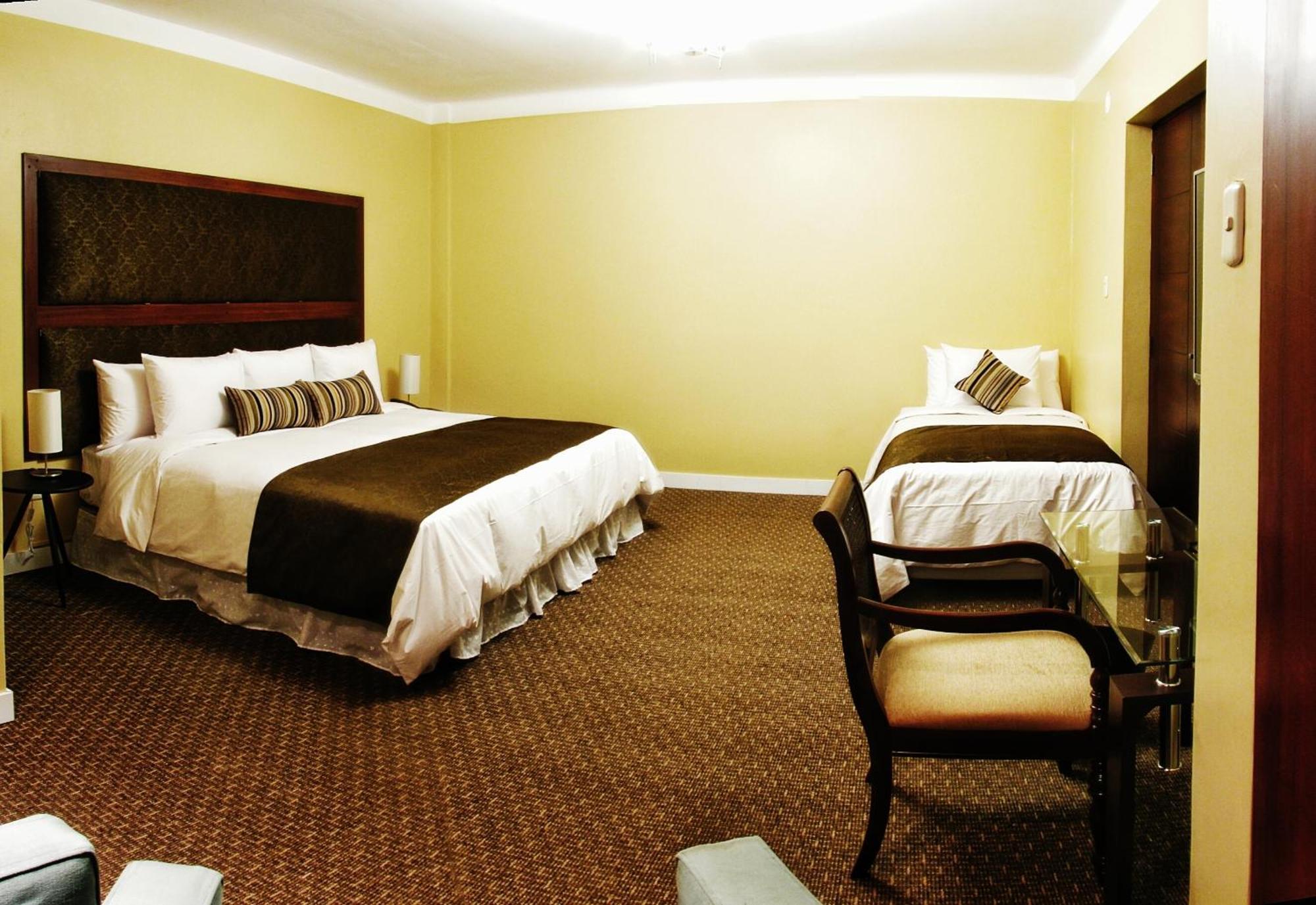 Los Leones Hotel Boutique Янауара Номер фото